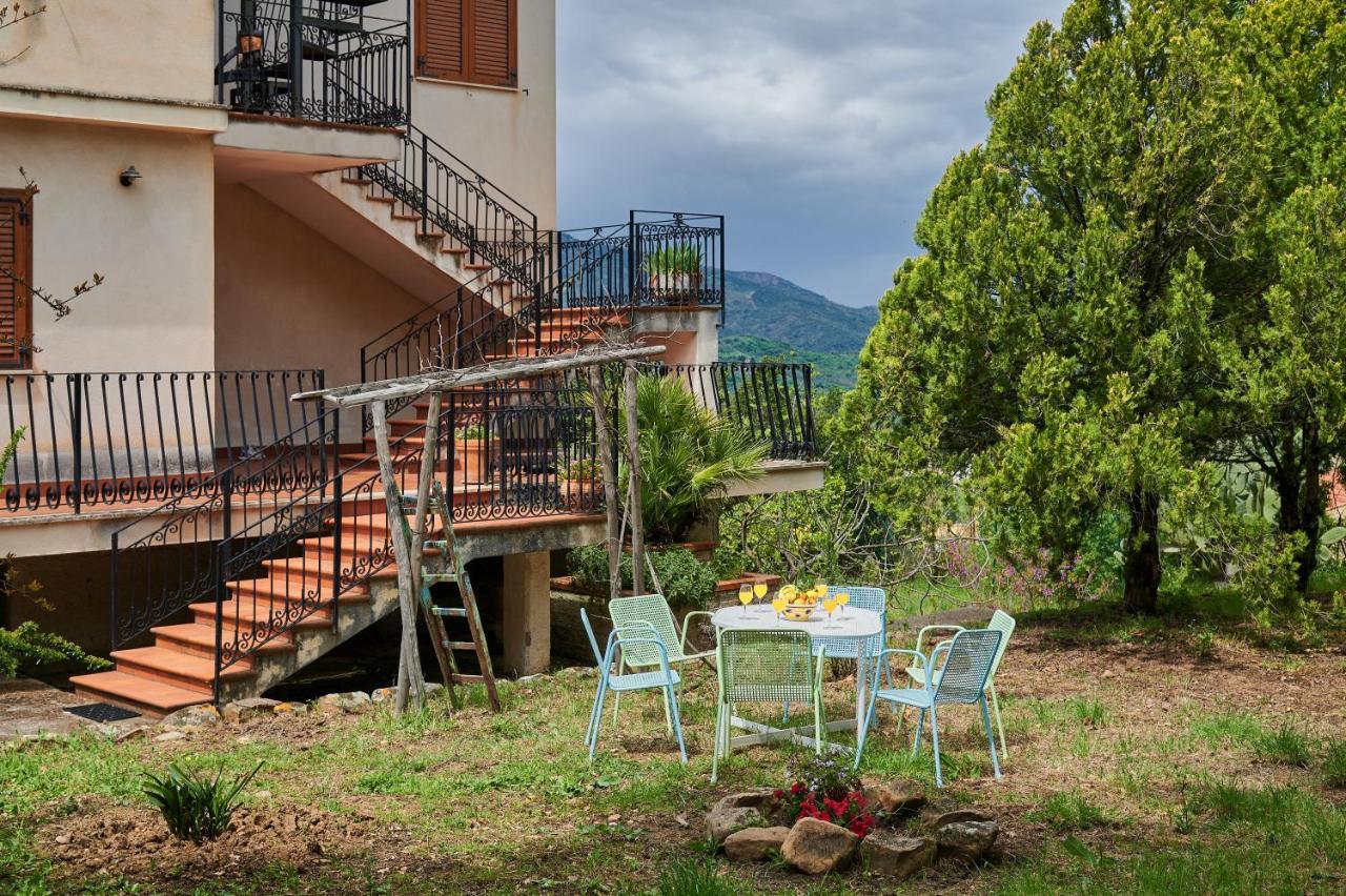 Villa Failla Castelbuono  Luaran gambar